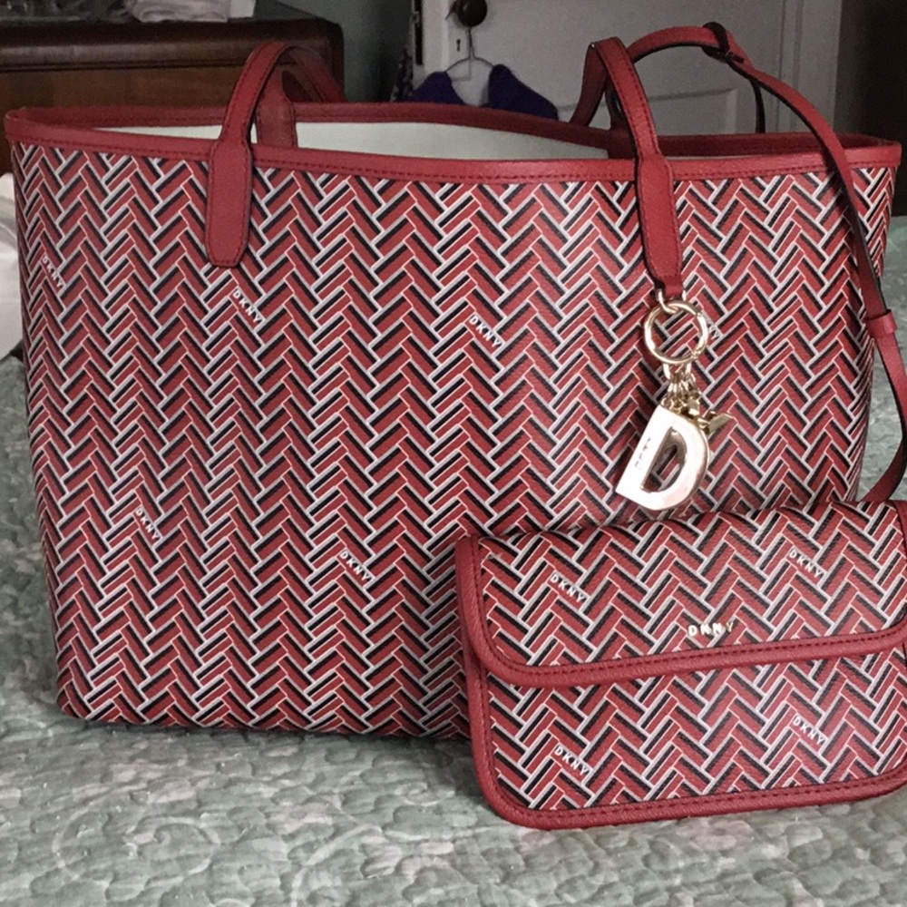 DKNY Gemma tote